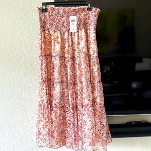NWT Lauren Ralph Lauren floral midi skirt 8 Petite. Floral